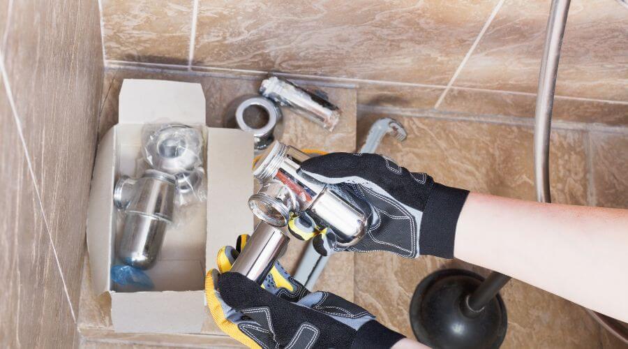 Expert Emergency Roof Repairs services in Courtland, CA